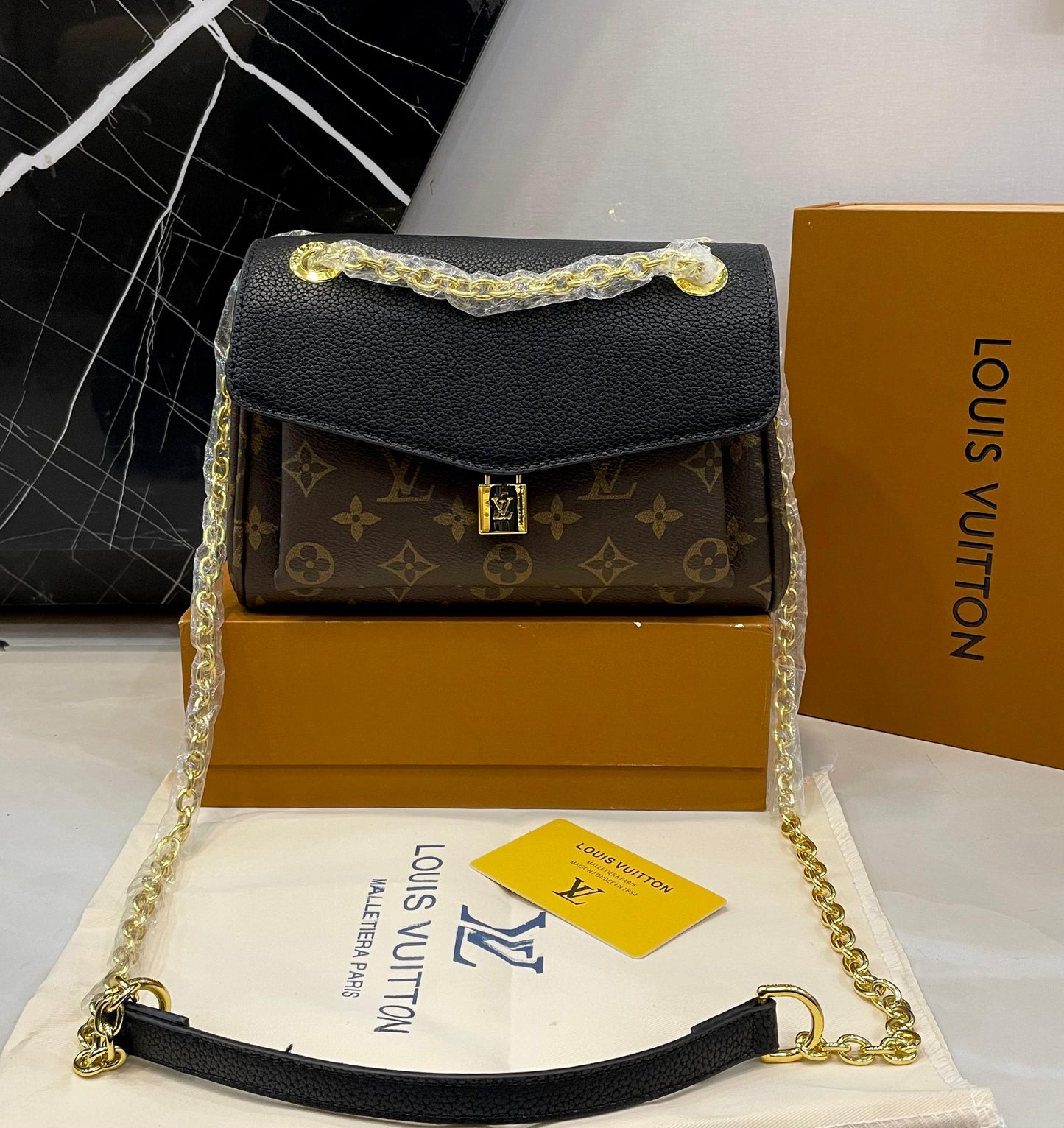 LV-Cross Body Bag