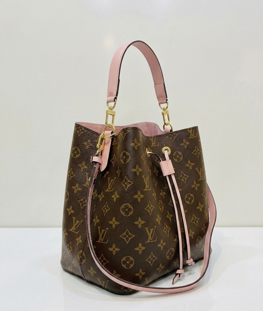 LV - NeoNoe Bucket Bag