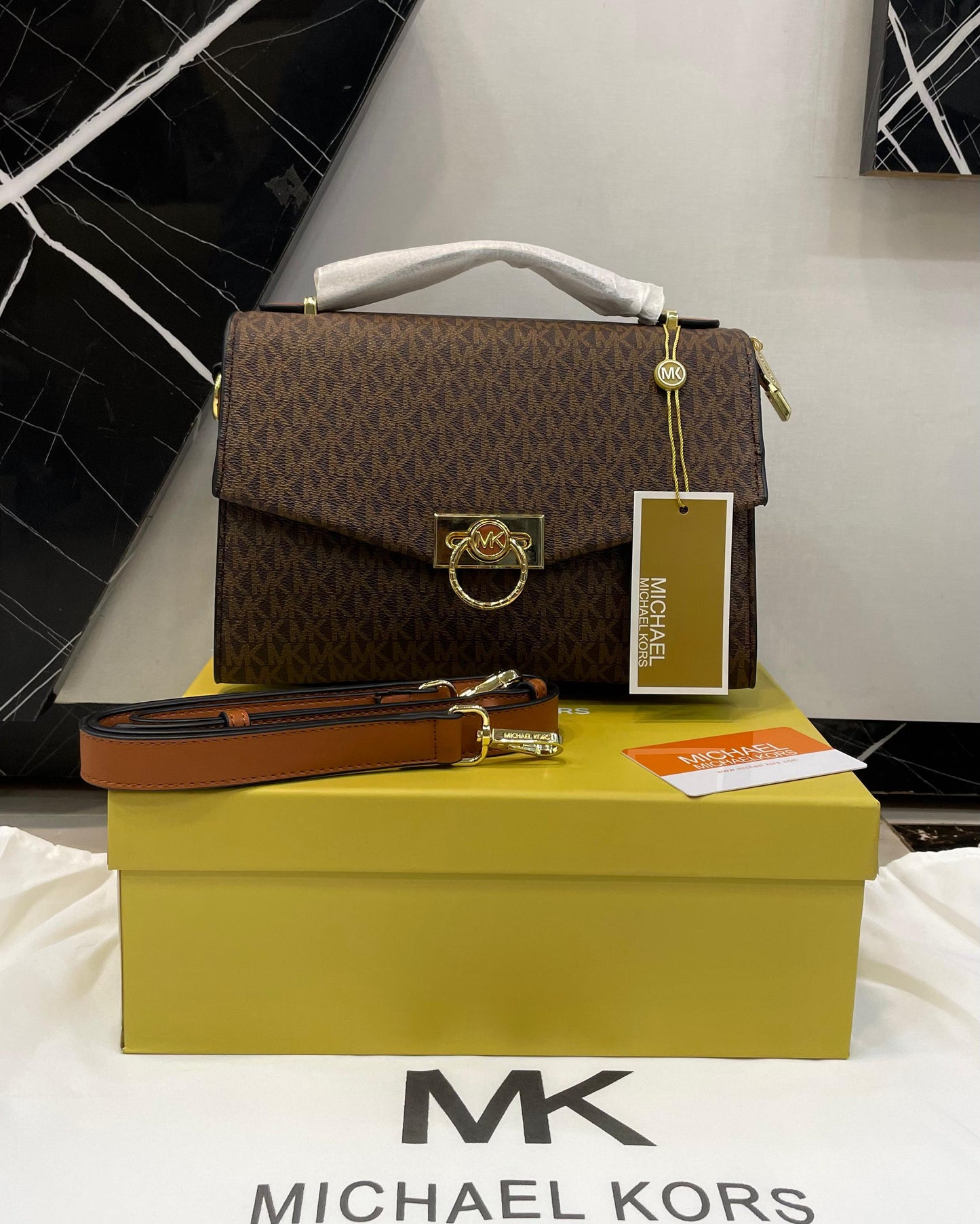 Michel Kors-Cross Body Bag
